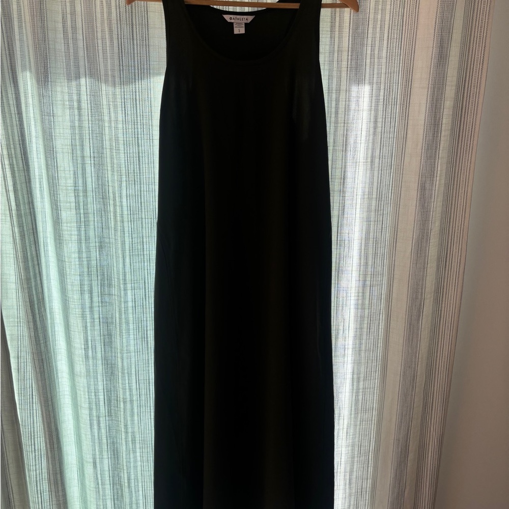 Athleta Presidio Traveler Maxi Dress in Dark Olive Green